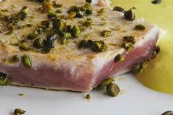 Recette Thon à la plancha et mayonnaise chaude à la pistache